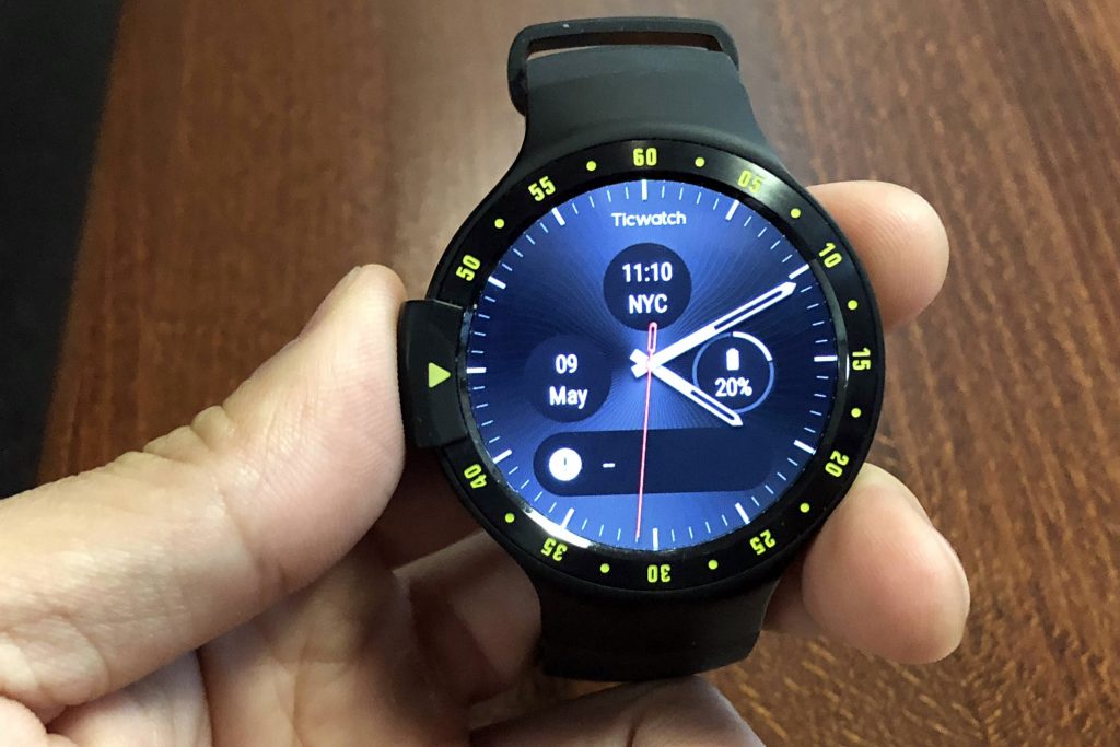 What is the best smartwatch of 2019 2018